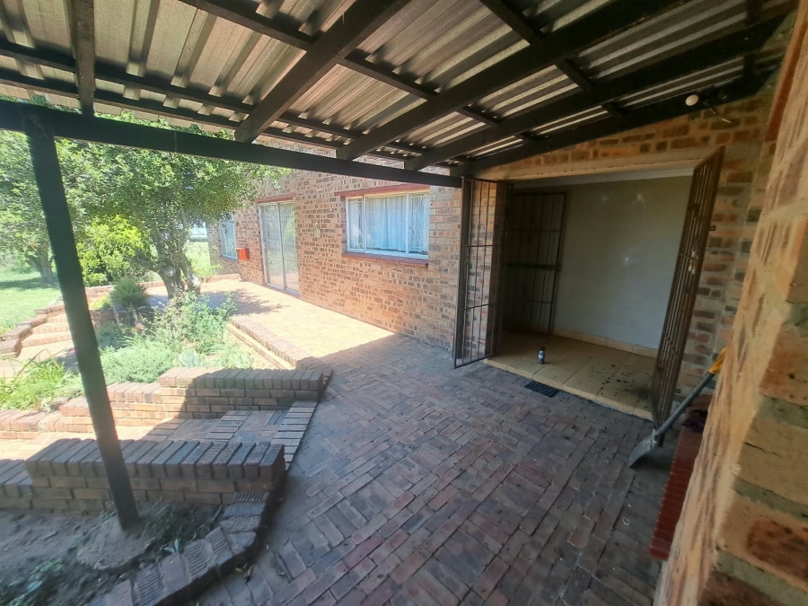 2 Bedroom Property for Sale in Oranjeville Free State